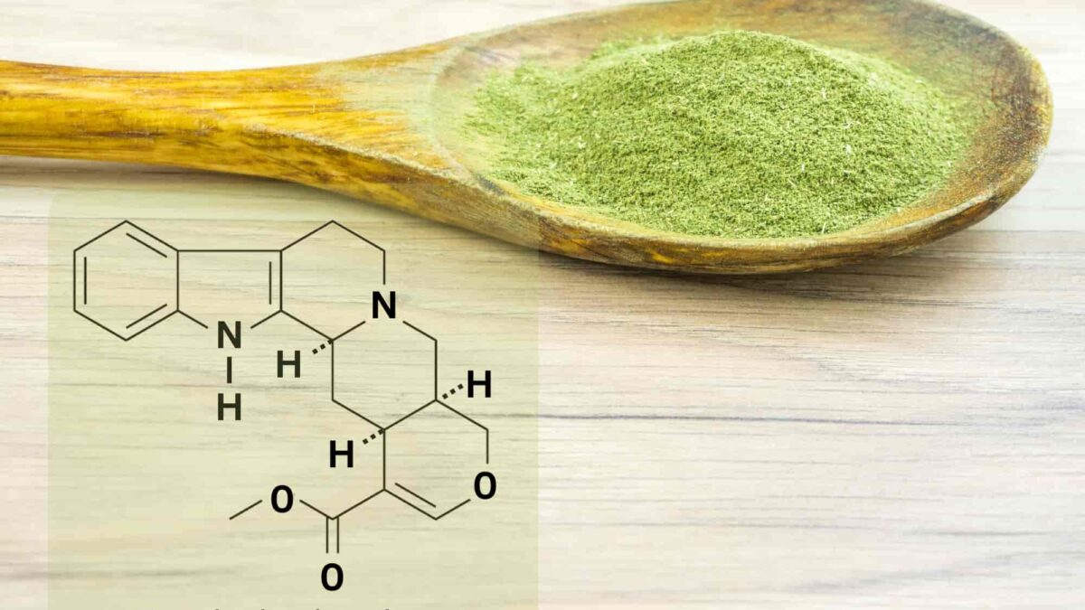 Tetrahydroalstonine is a trace alkaloid present in kratom.